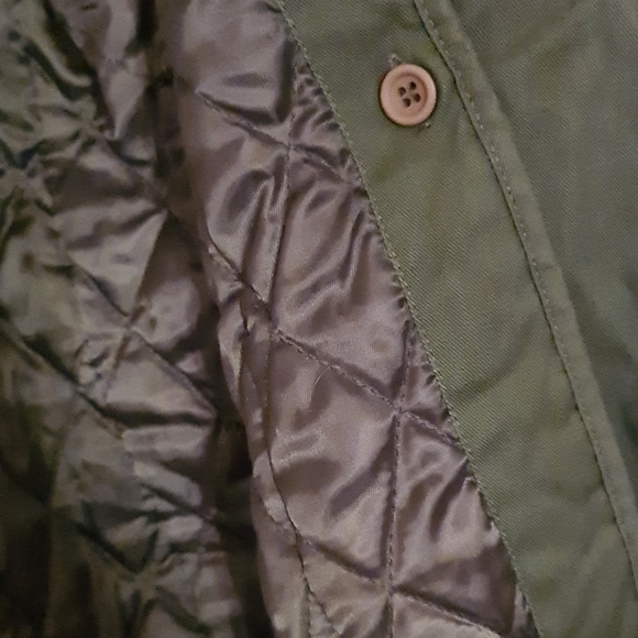 YesStyle olive jacket with detachable inner lining - Picture 6 of 7